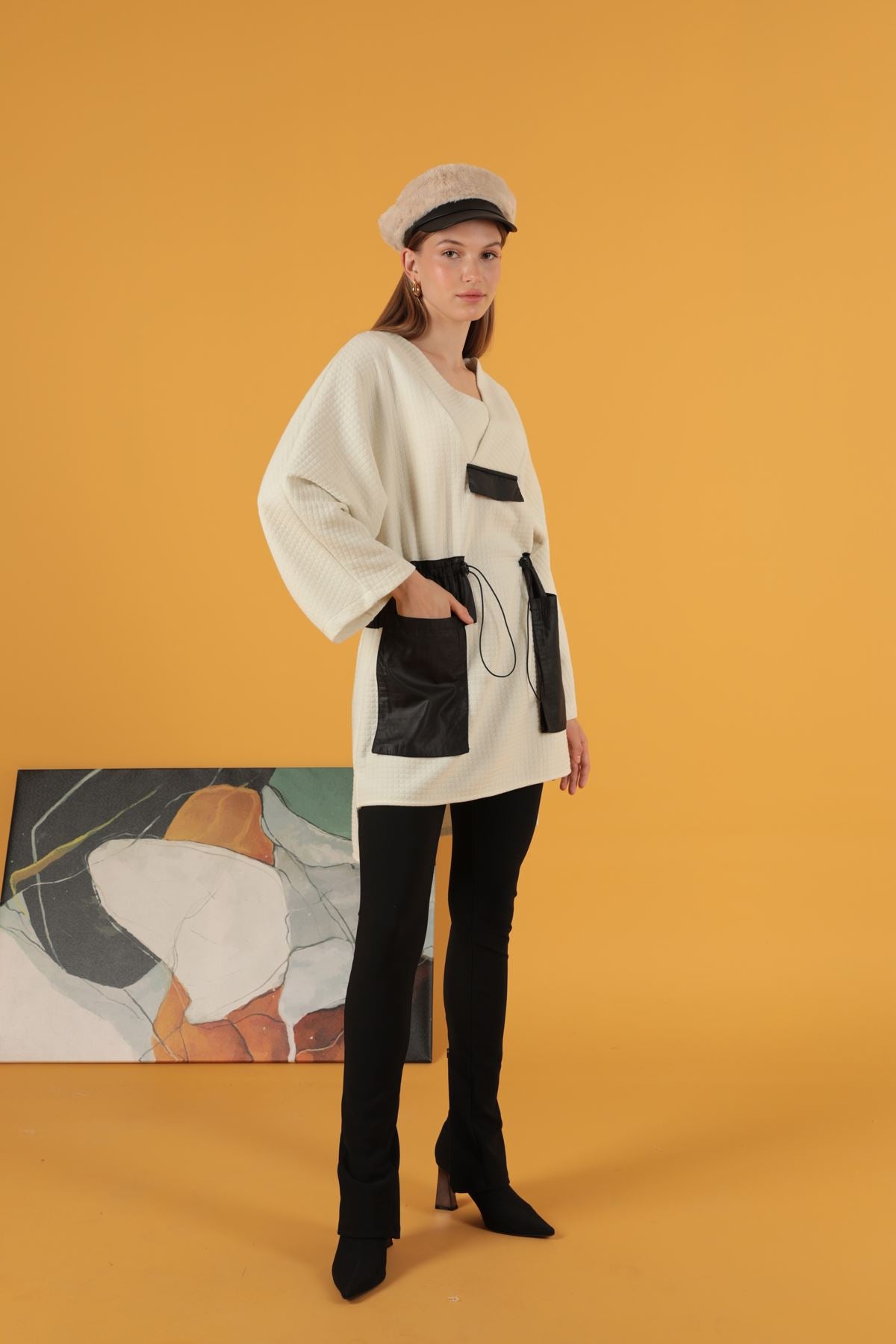 Petek Kumaş Garnili Oversize Kadın Sweat-Ekru