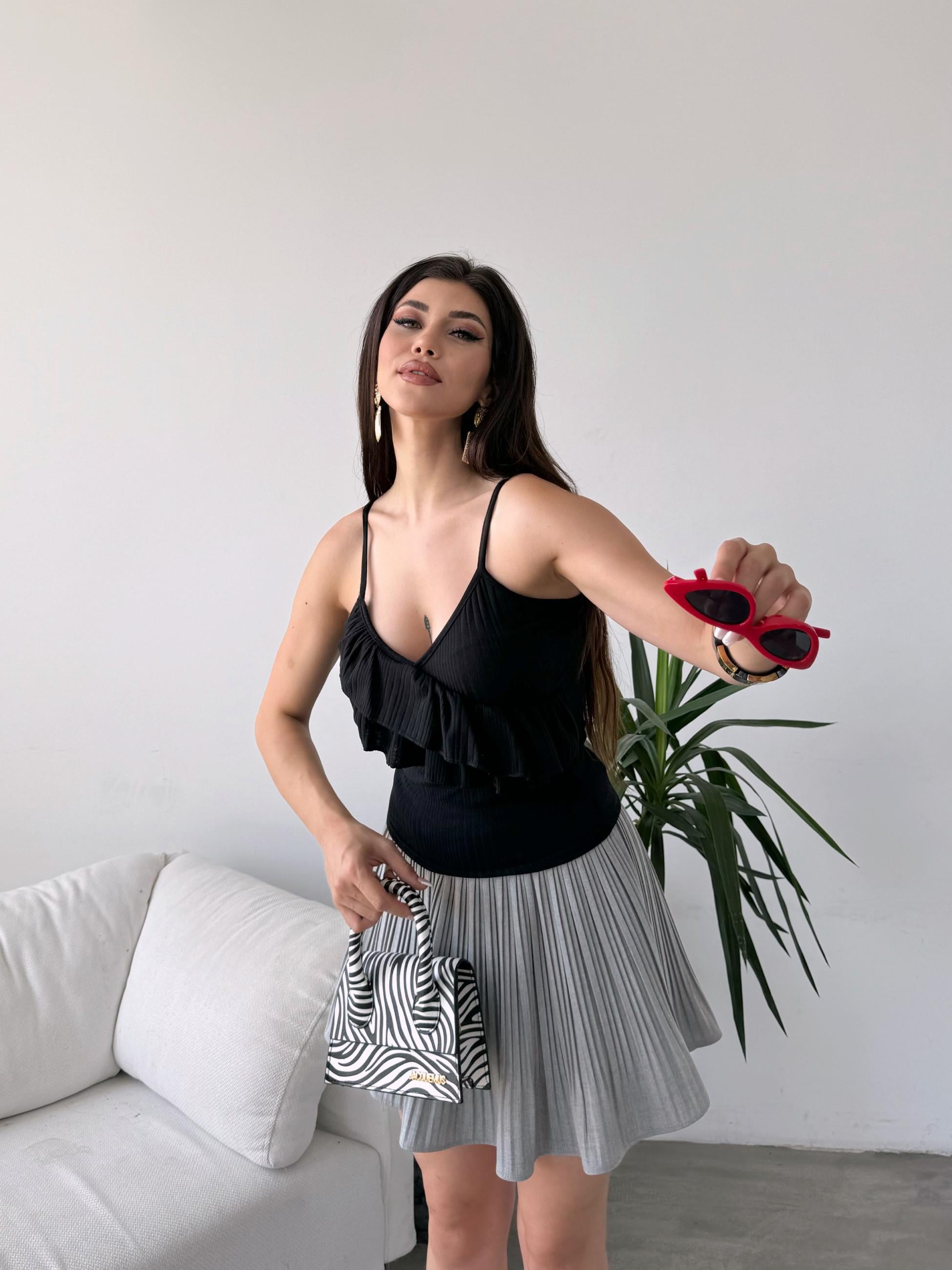 İp Askılı Volan Detaylı Bluz