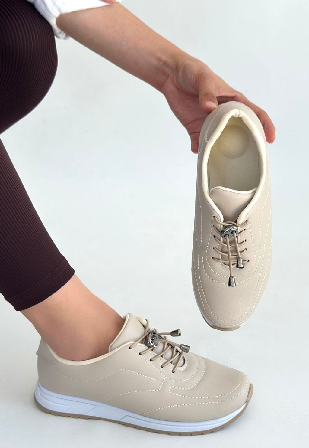 Finna Bej Cilt Bağcıklı Spor Ayakkabı