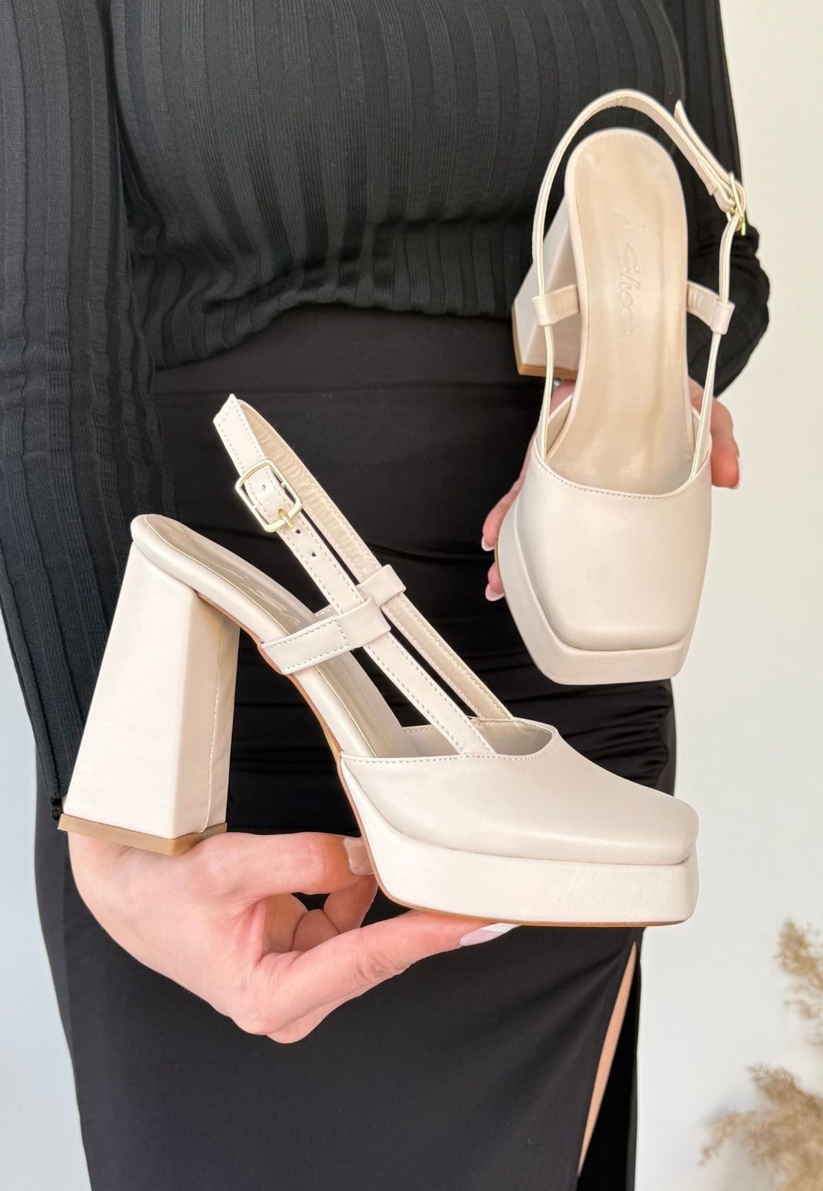 Mety Bej Cilt Topuklu Ayakkabı