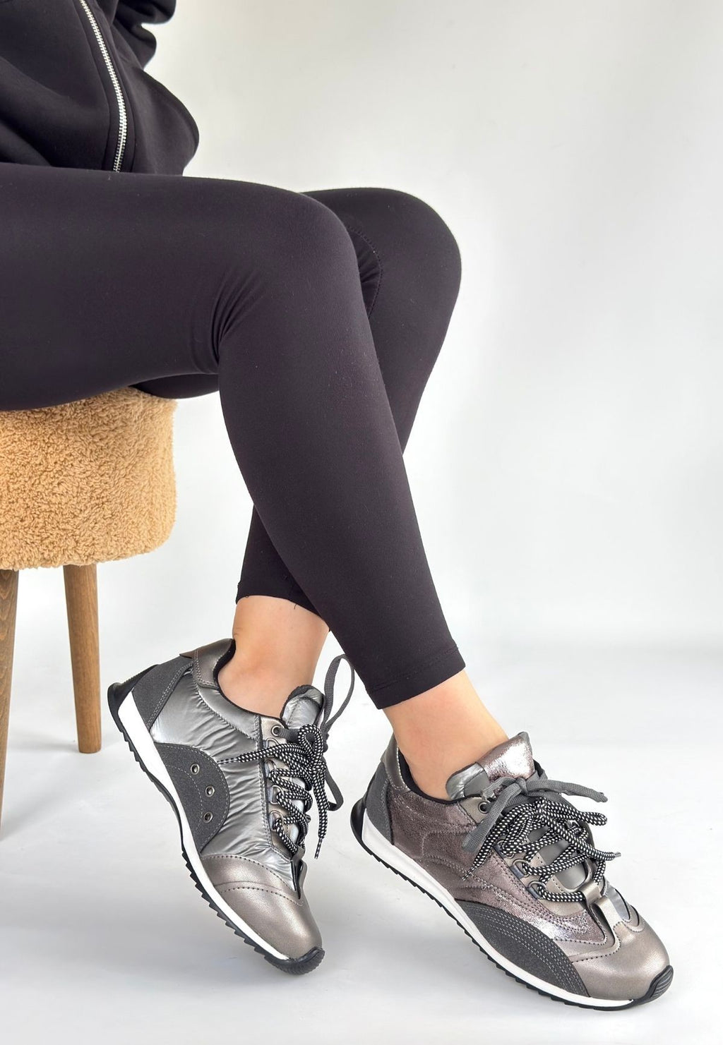 Ranu Platin Cilt Paraşüt Detaylı Bağcıklı Spor Ayakkabı