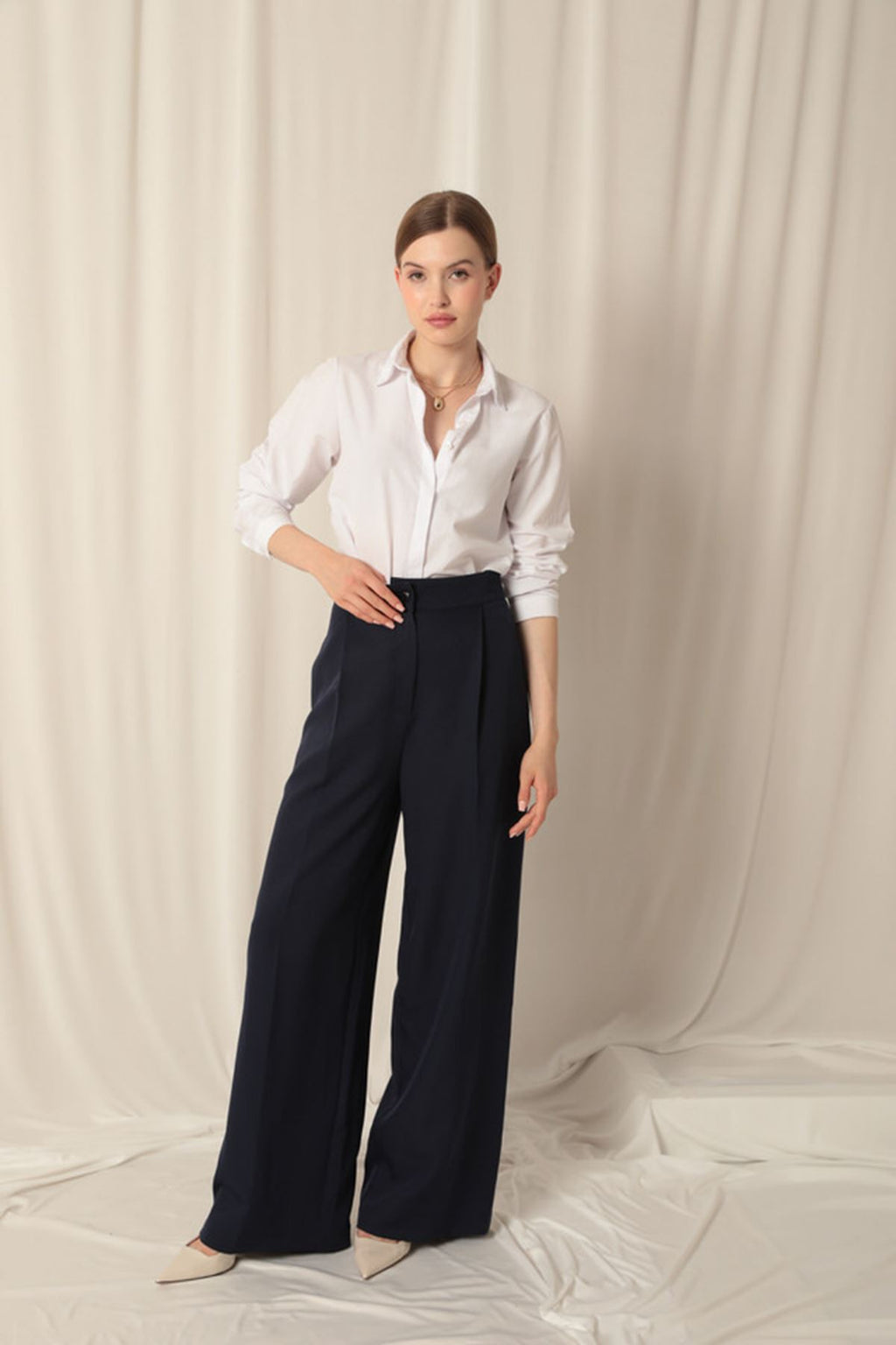 Женские синие брюки палаццо из ткани атлас