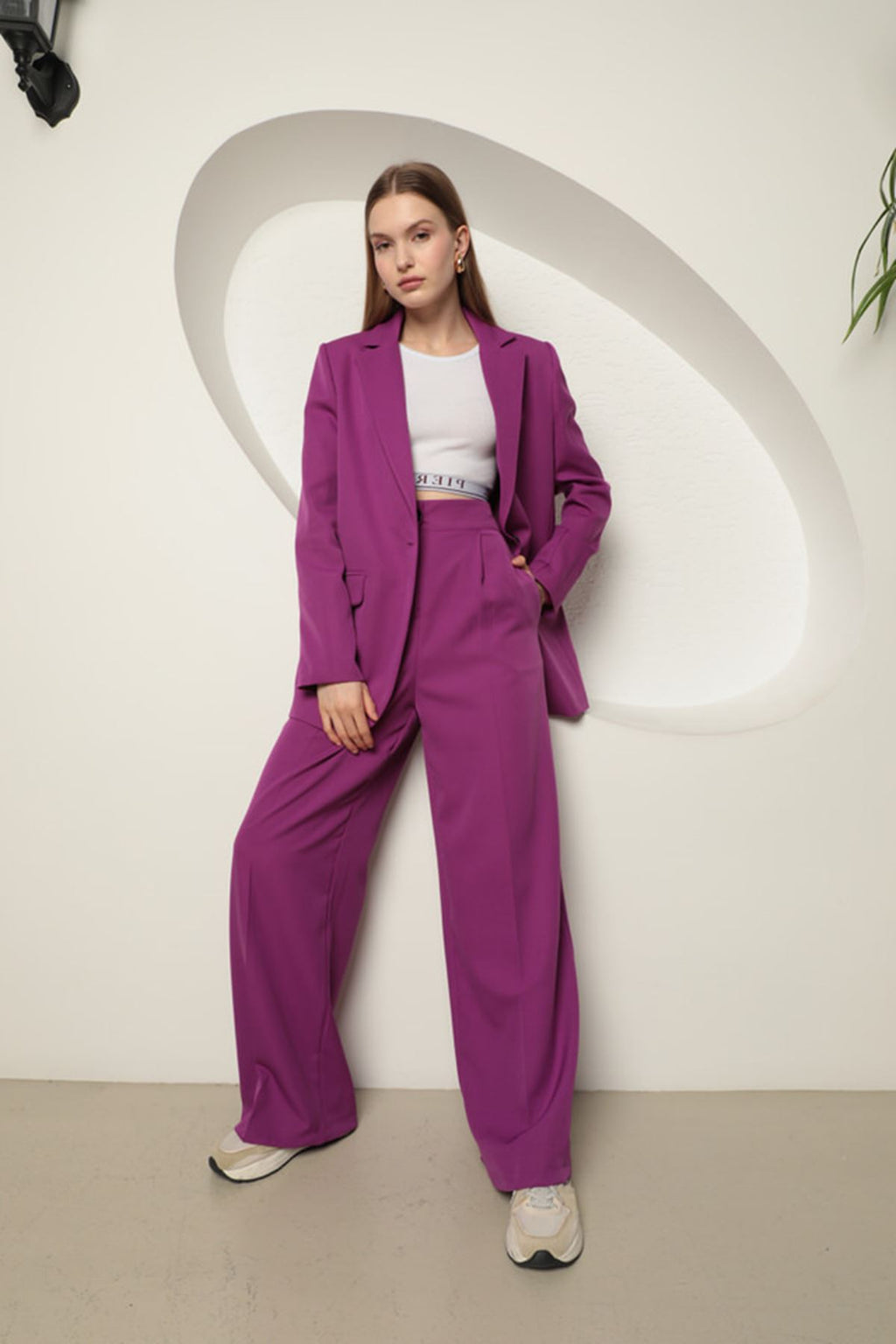 Женская куртка оверсайз из ткани Атлас, фиолетового цвета