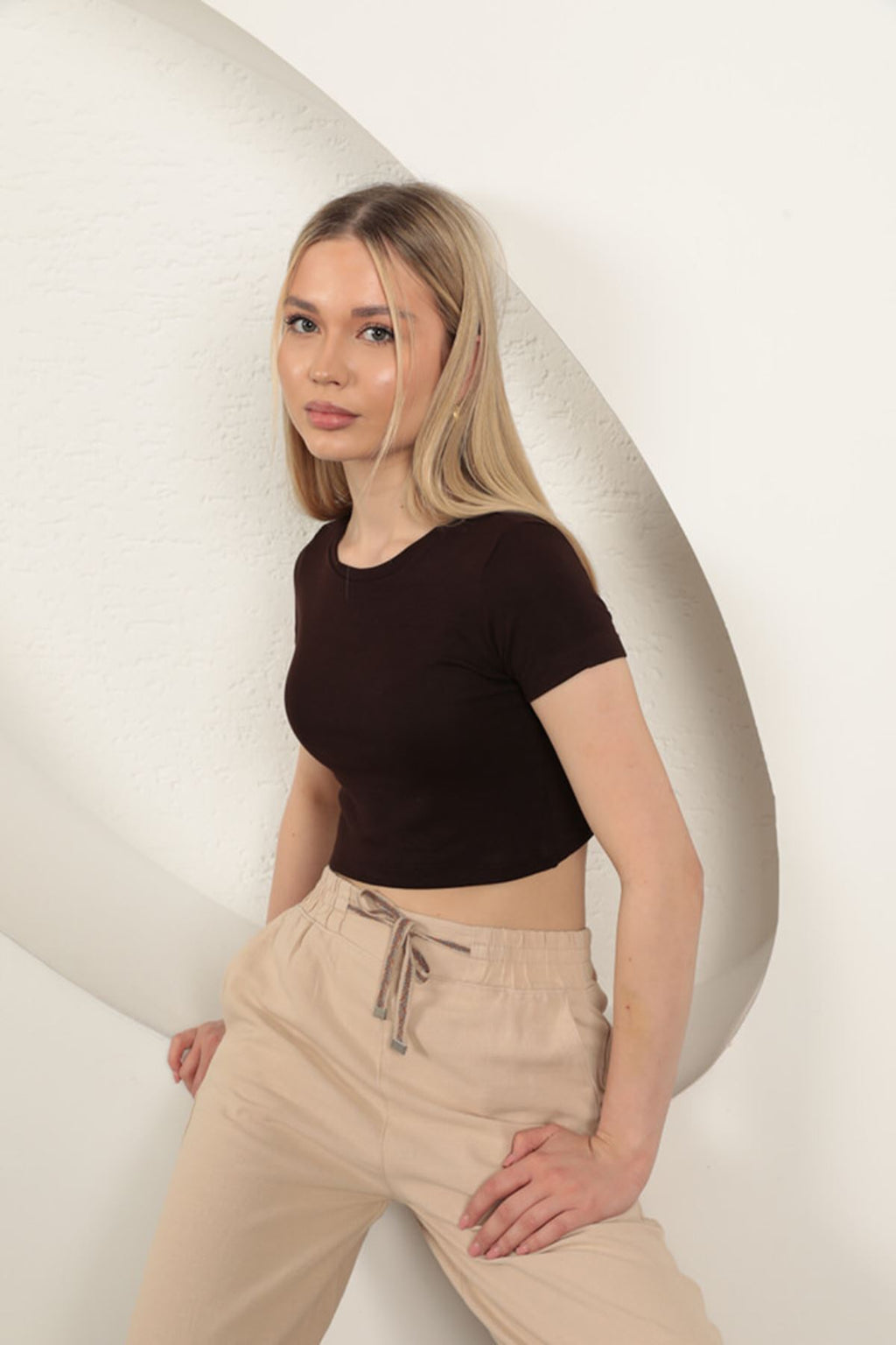 Çilek Viskon Kumaş Basic Crop-Kahve