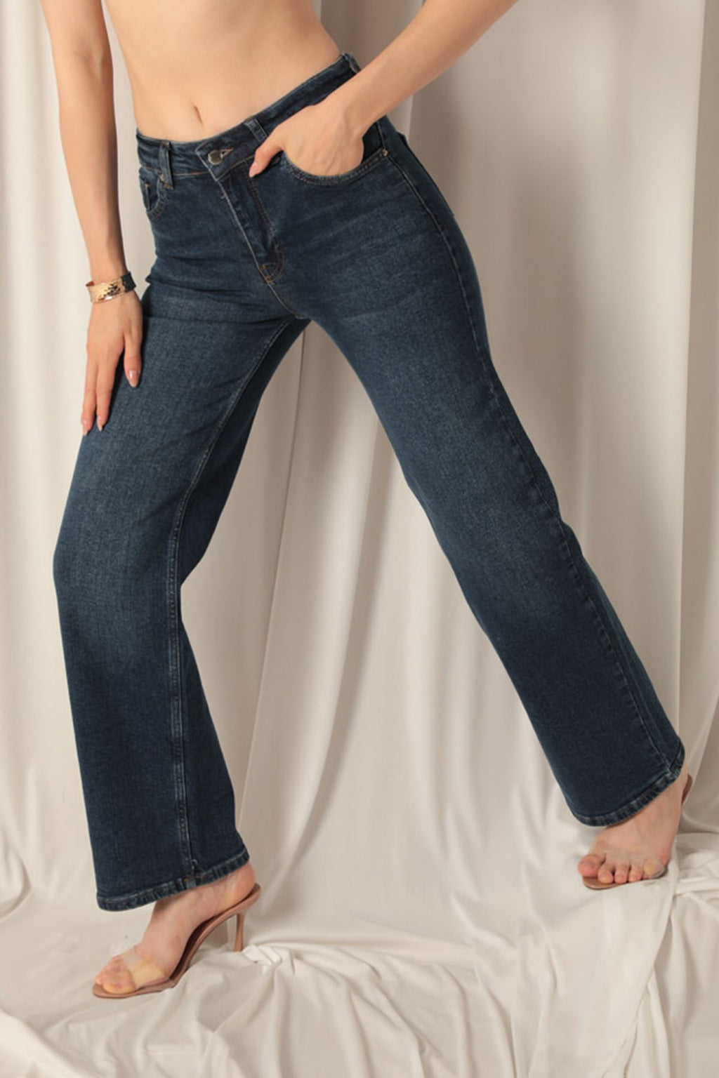 Denim Kumaş Geniş Paça Kadın Lacivert Kot Pantolon