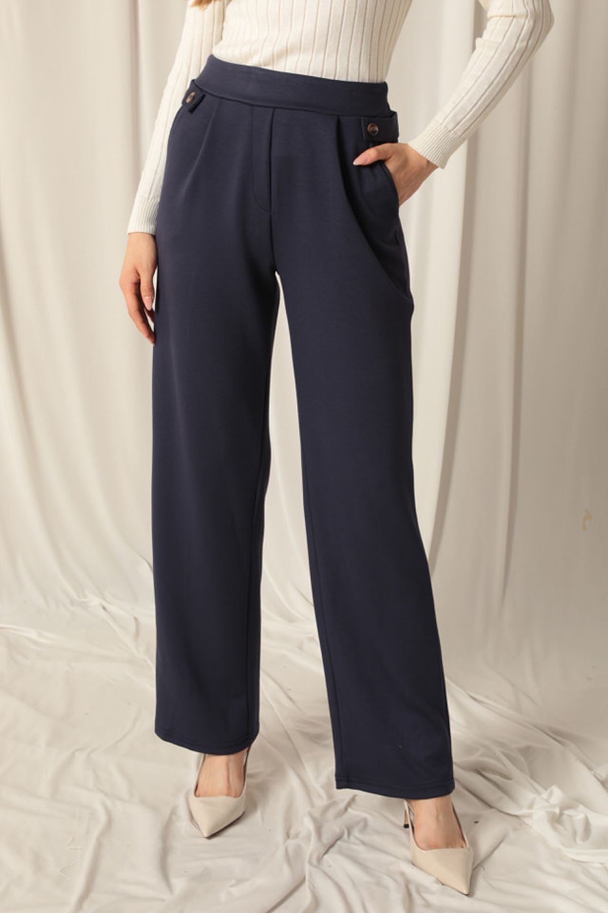 Modal Kumaş Yanları Düğmeli Kadın Lacivert Pantolon