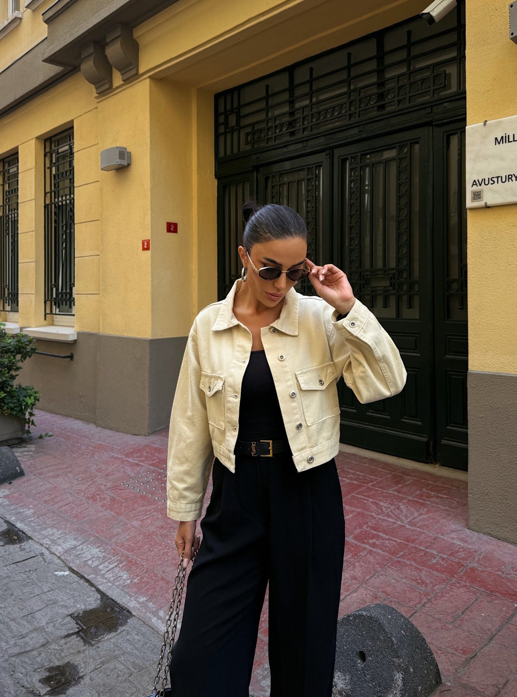 Çift Cep Denim Crop Ceket