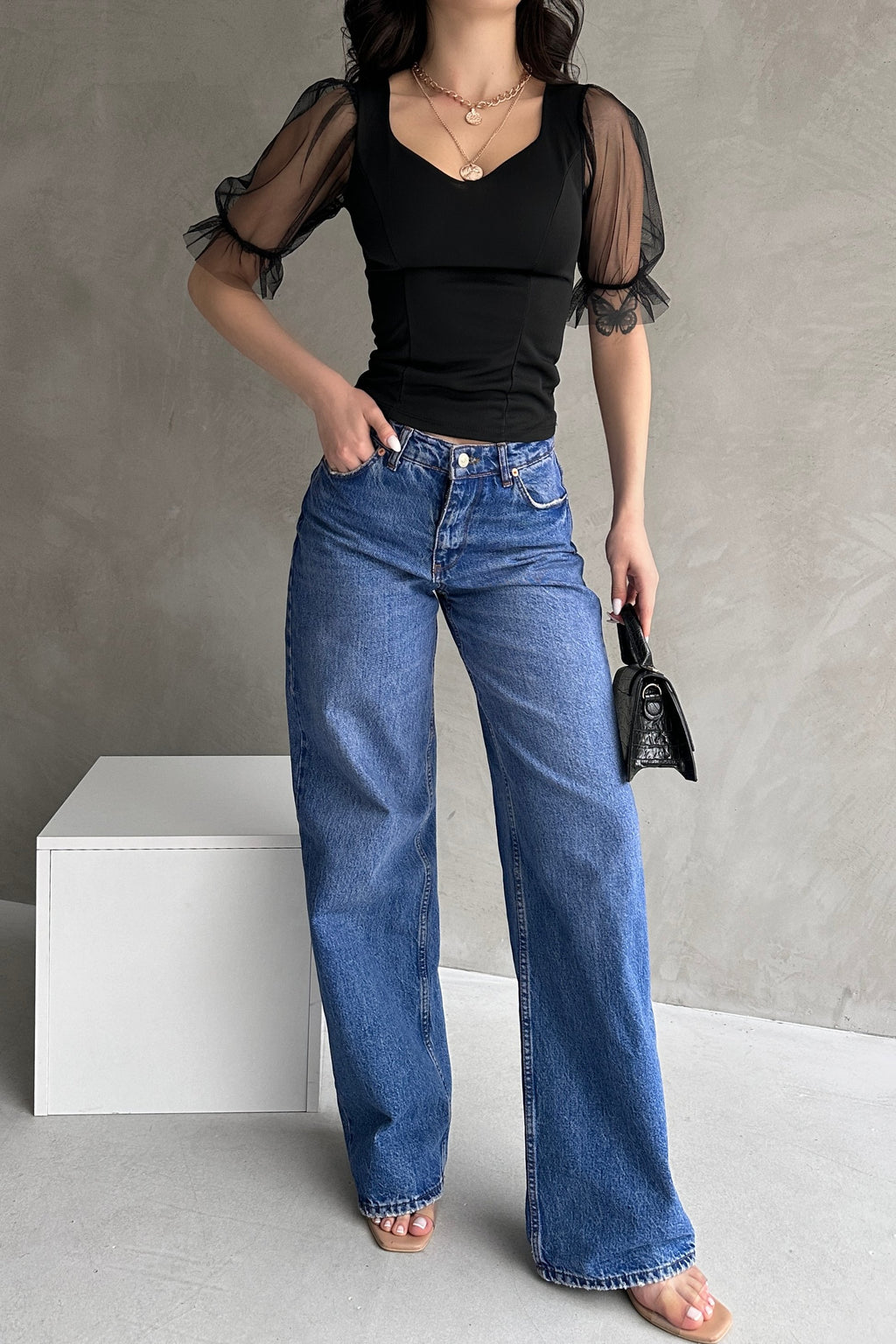 Prenses Kol Tül Detaylı Crep Bluz