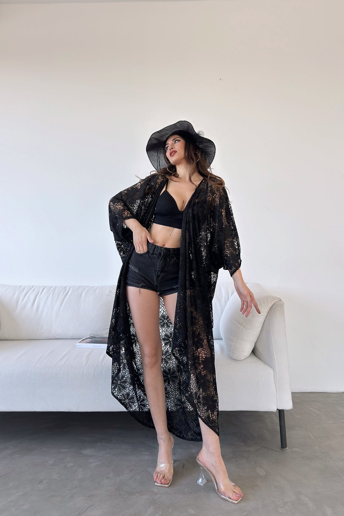 Çicek Desenli Uzun Güpür Kimono