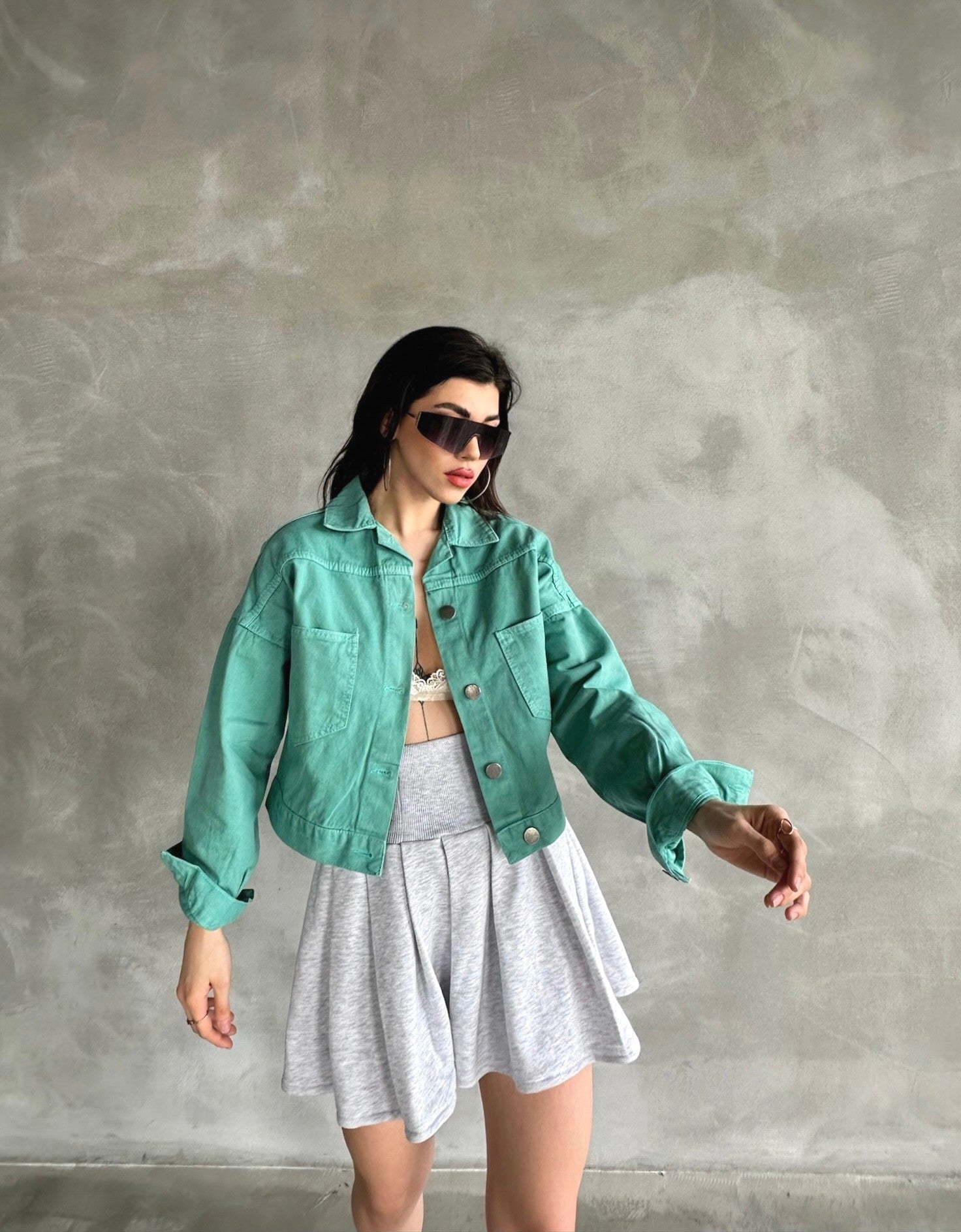 Çift Cepli Denim Crop Ceket