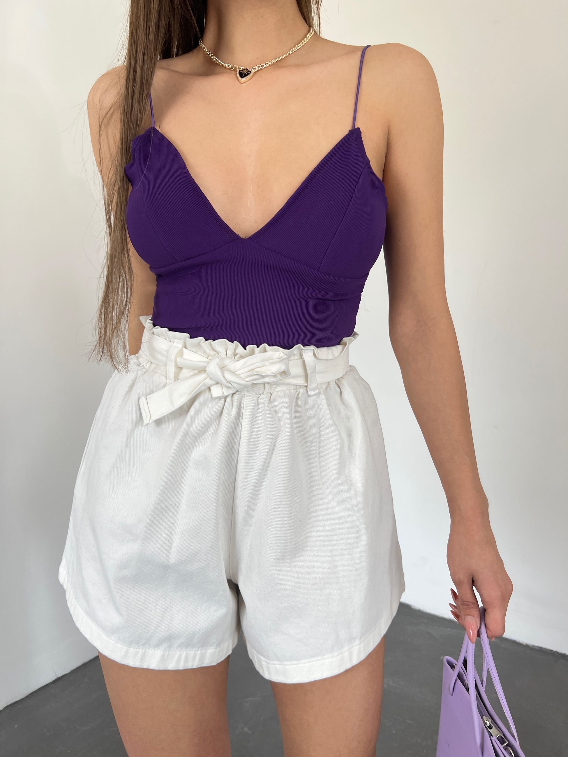 Rahat Kesim Beli Büzgülü Cepli Şort