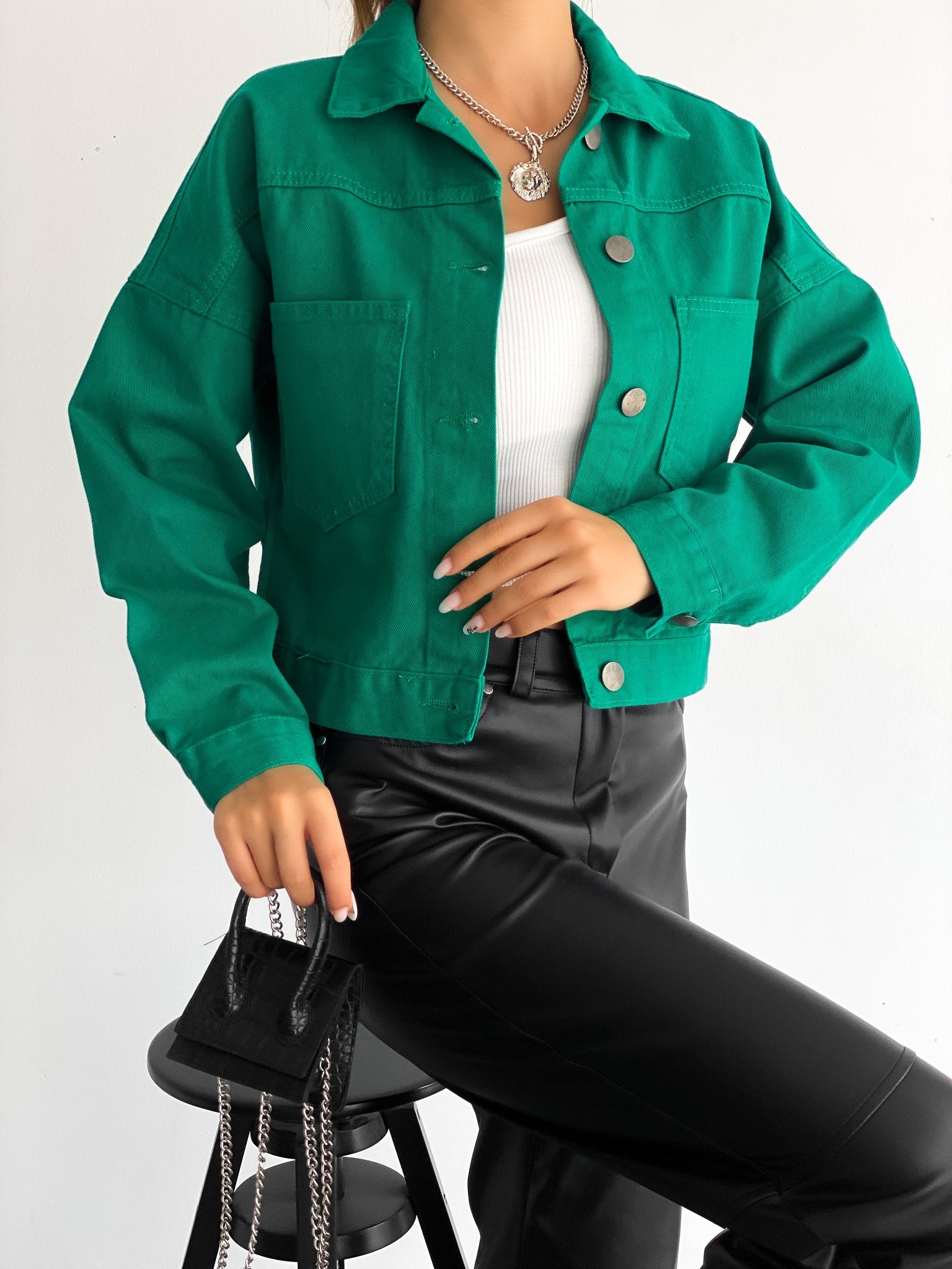 Çift Cepli Denim Crop Ceket