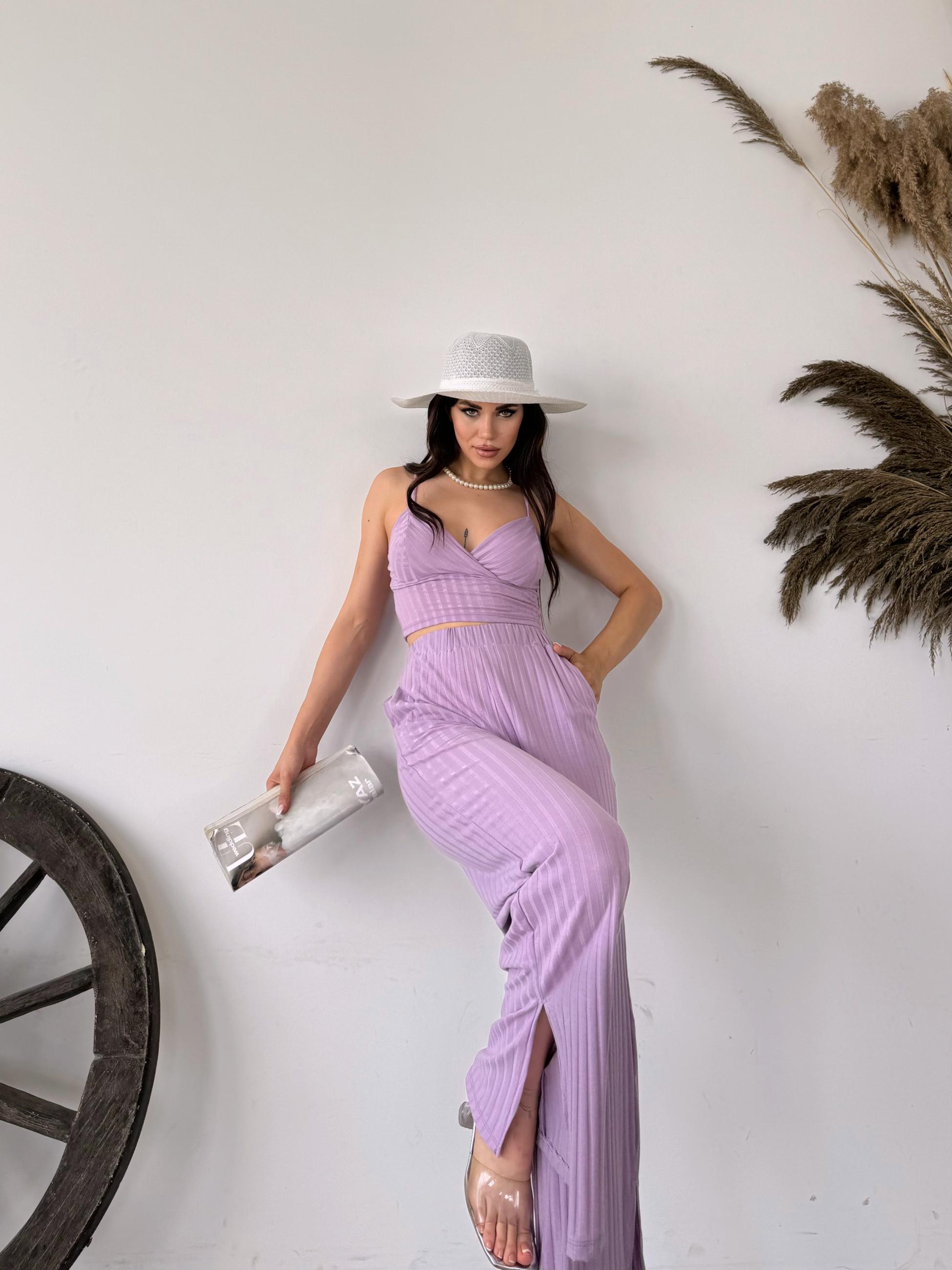 İp Askılı Crop Bluz Ve YIrtmaç Detaylı Pantolon İkili Takım