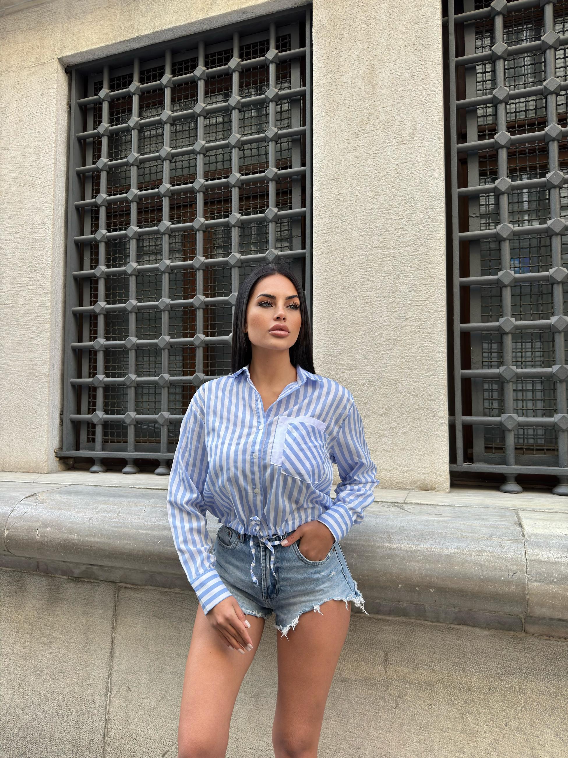 Tek Cep Çizgi Detaylı Crop Poplin Gömlek