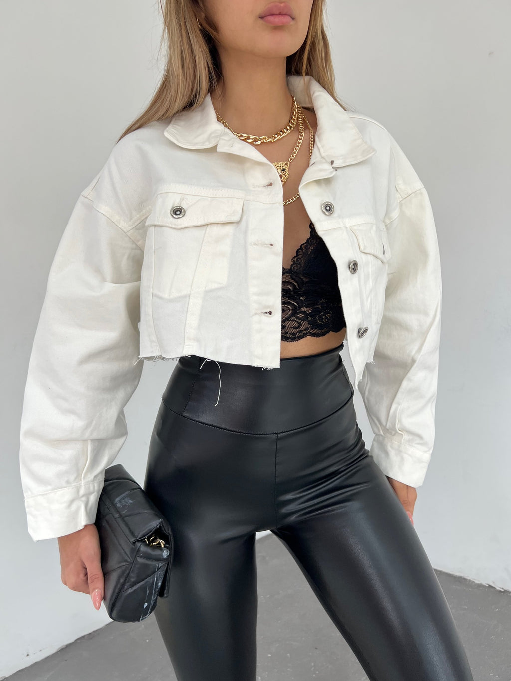 Çift Cepli Yıkamalı Crop Denim Ceket