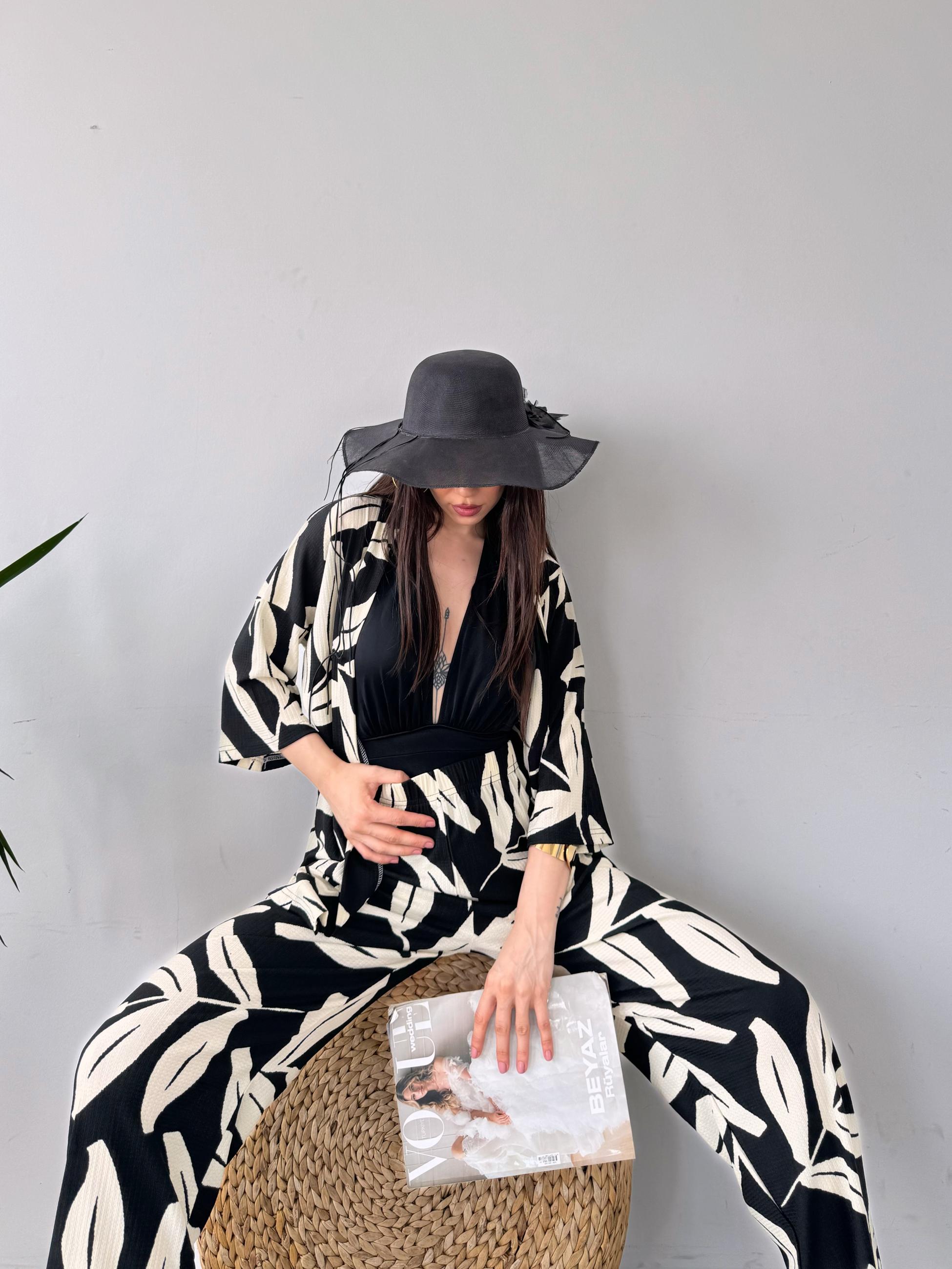 Desenli Kimono Ve Pantolon İkili Takım