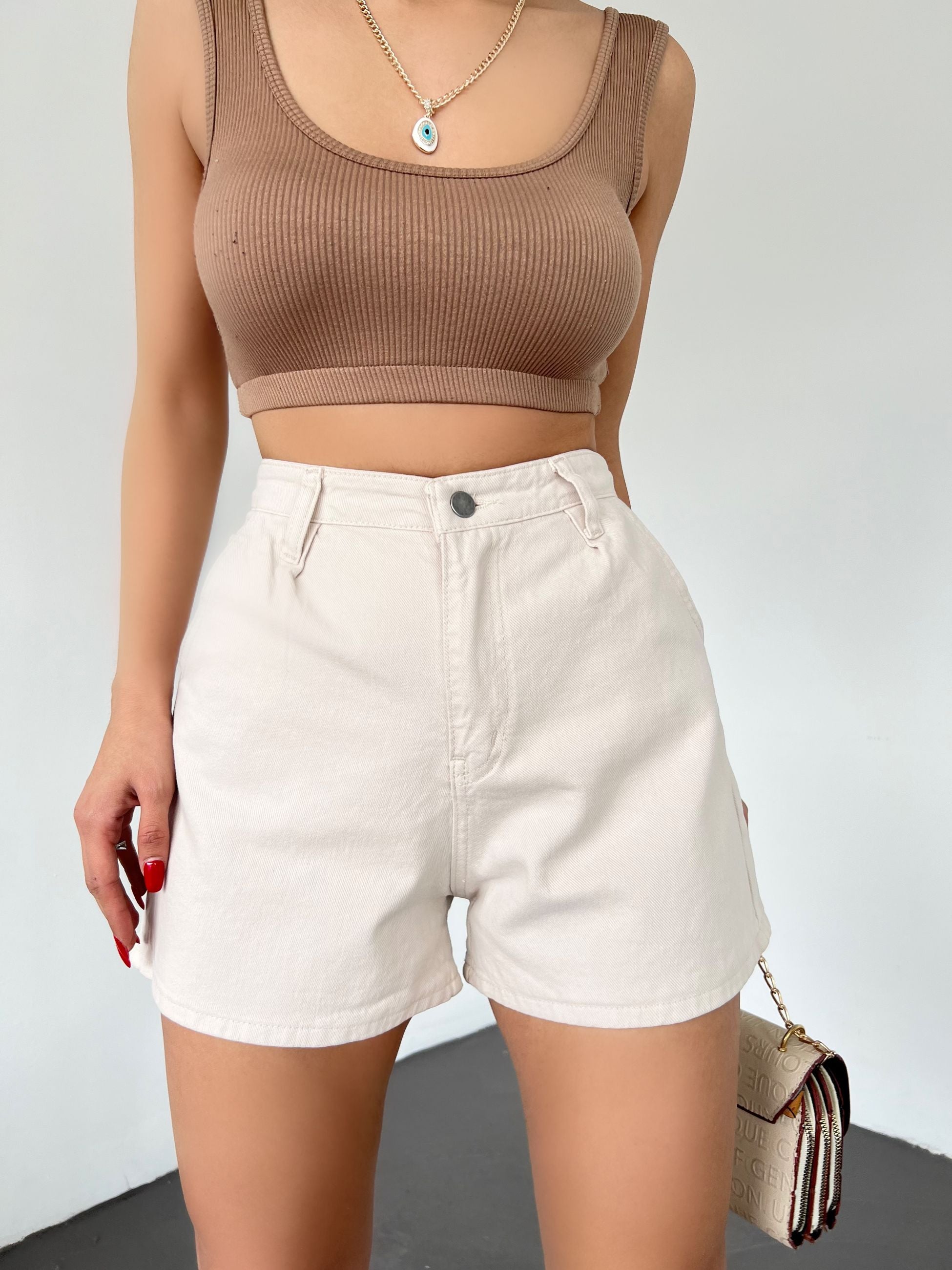 Çift Cepli Pileli Mini Denim Şort