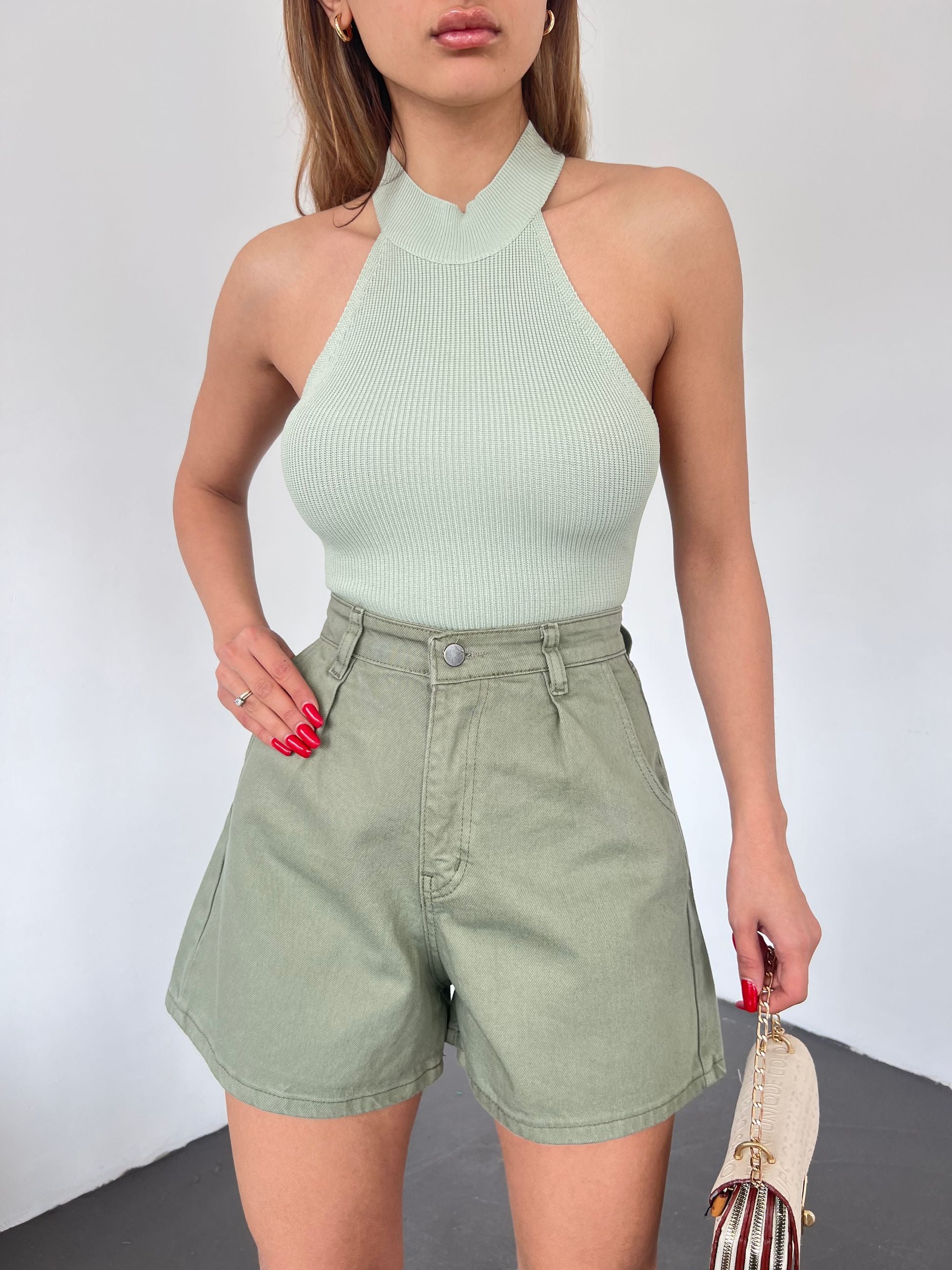 Çift Cepli Pileli Mini Denim Şort