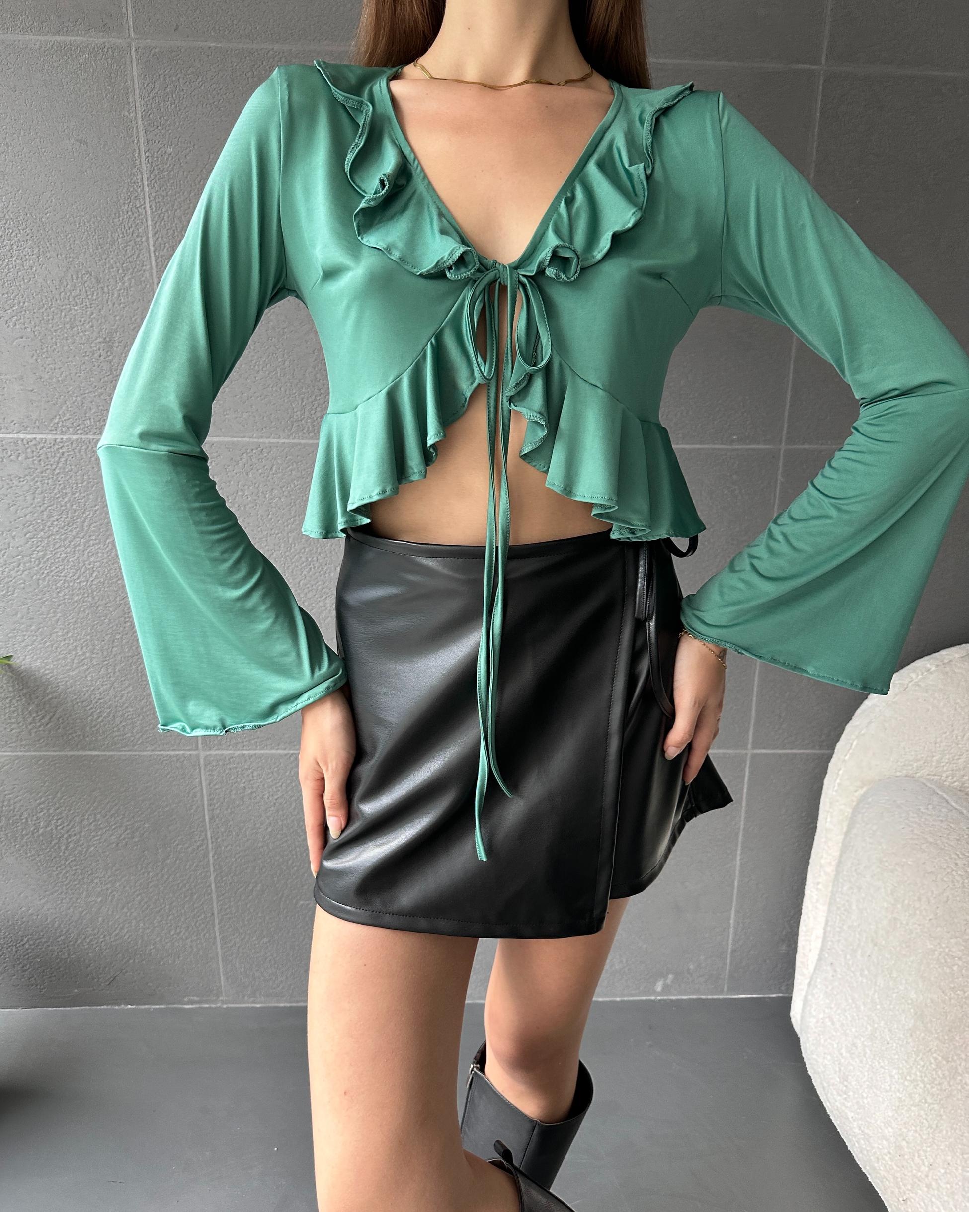 Fırfır Detaylı Önü Bağlamalı Crop Bluz