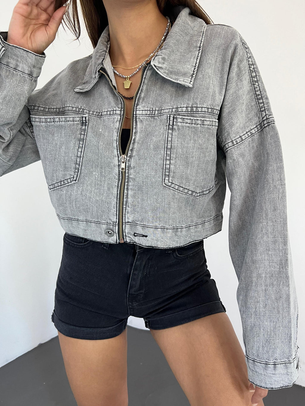 Fermuarlı Çift Cepli Denim Ceket