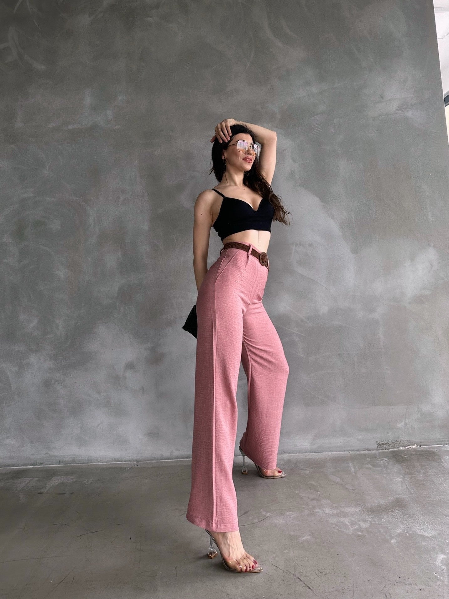 Beli Kemerli Keten Pantolon
