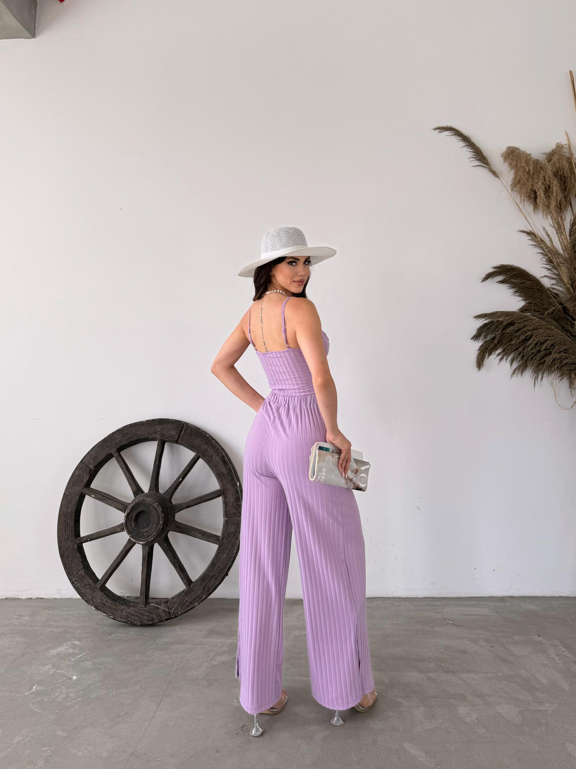İp Askılı Crop Bluz Ve YIrtmaç Detaylı Pantolon İkili Takım