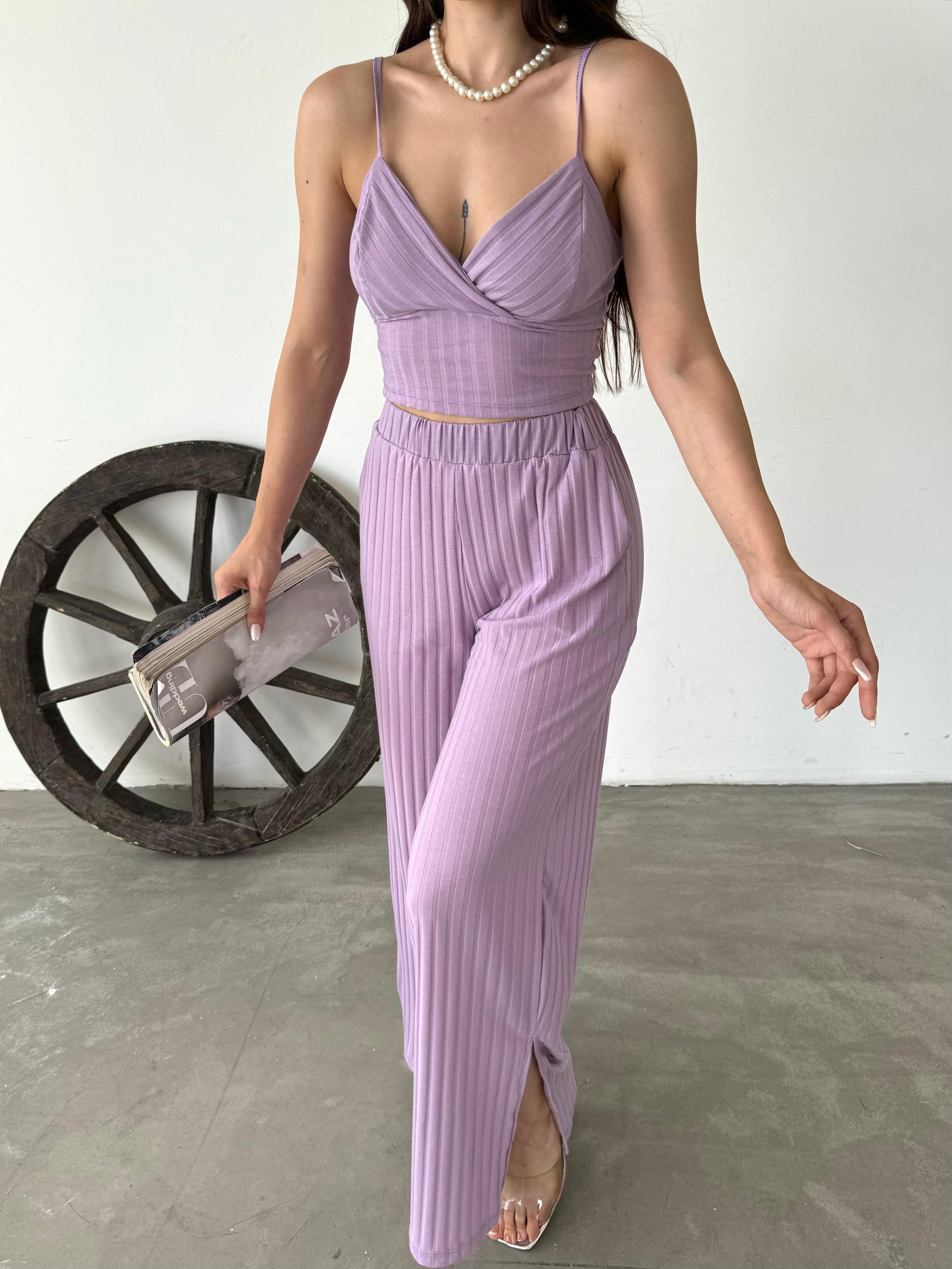 İp Askılı Crop Bluz Ve YIrtmaç Detaylı Pantolon İkili Takım