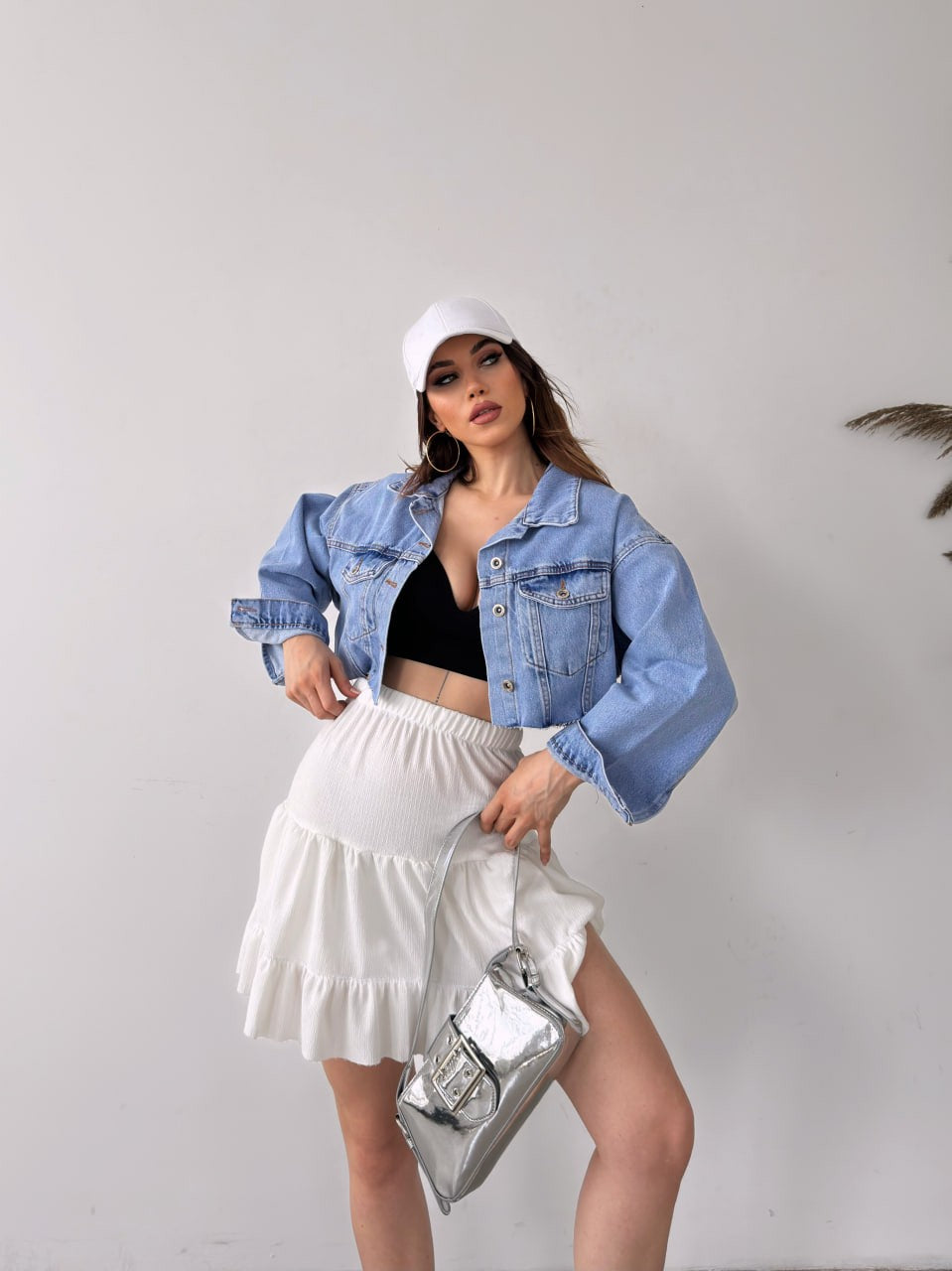Çift Cepli Yıkamalı Crop Denim Ceket