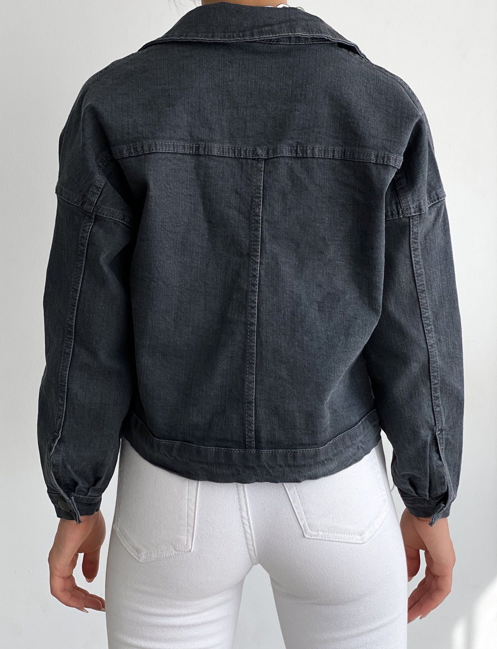 Çift Cepli Denim Crop Ceket