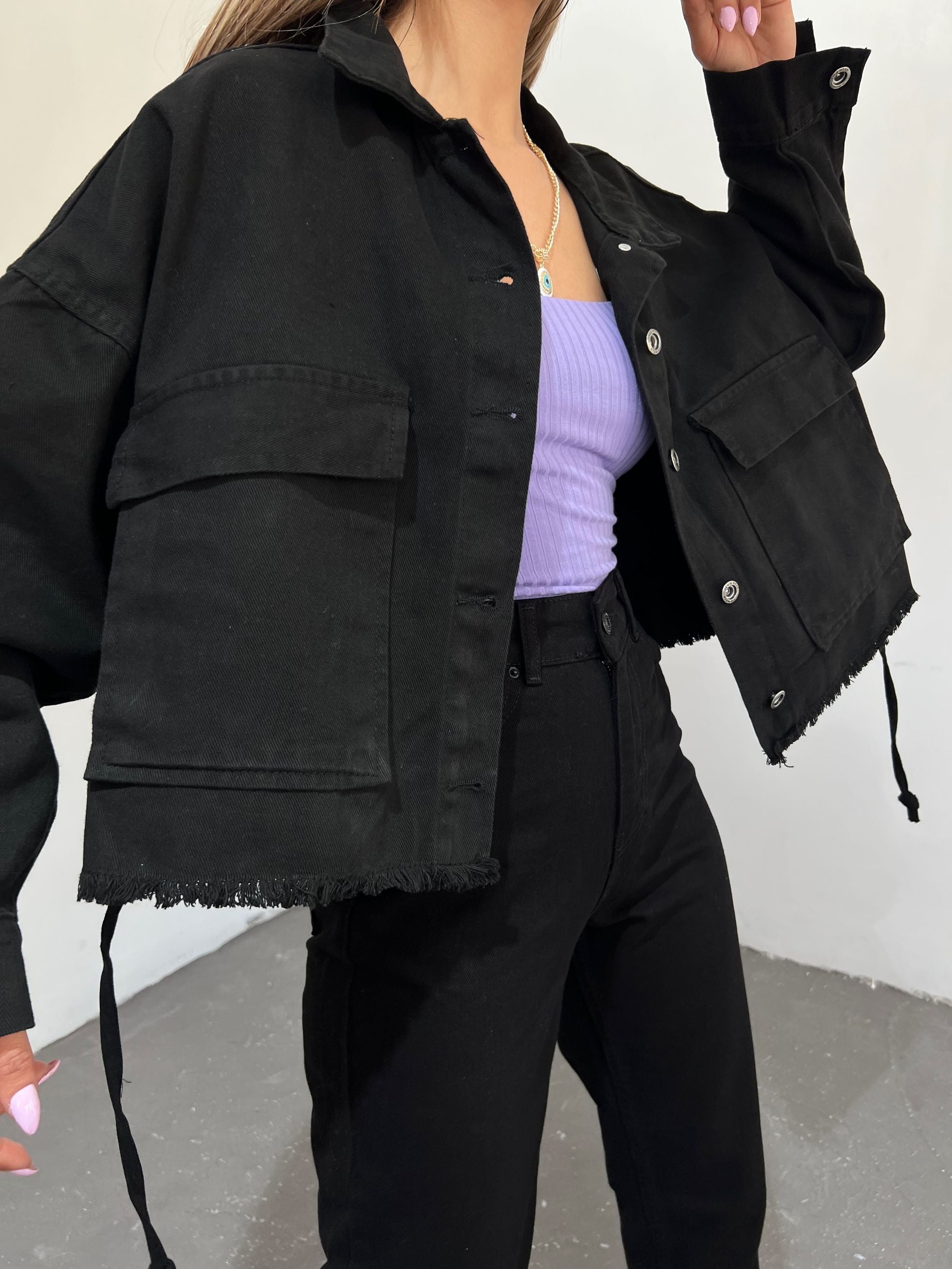 Geniş Cepli Oversize Püsküllü Denim Ceket