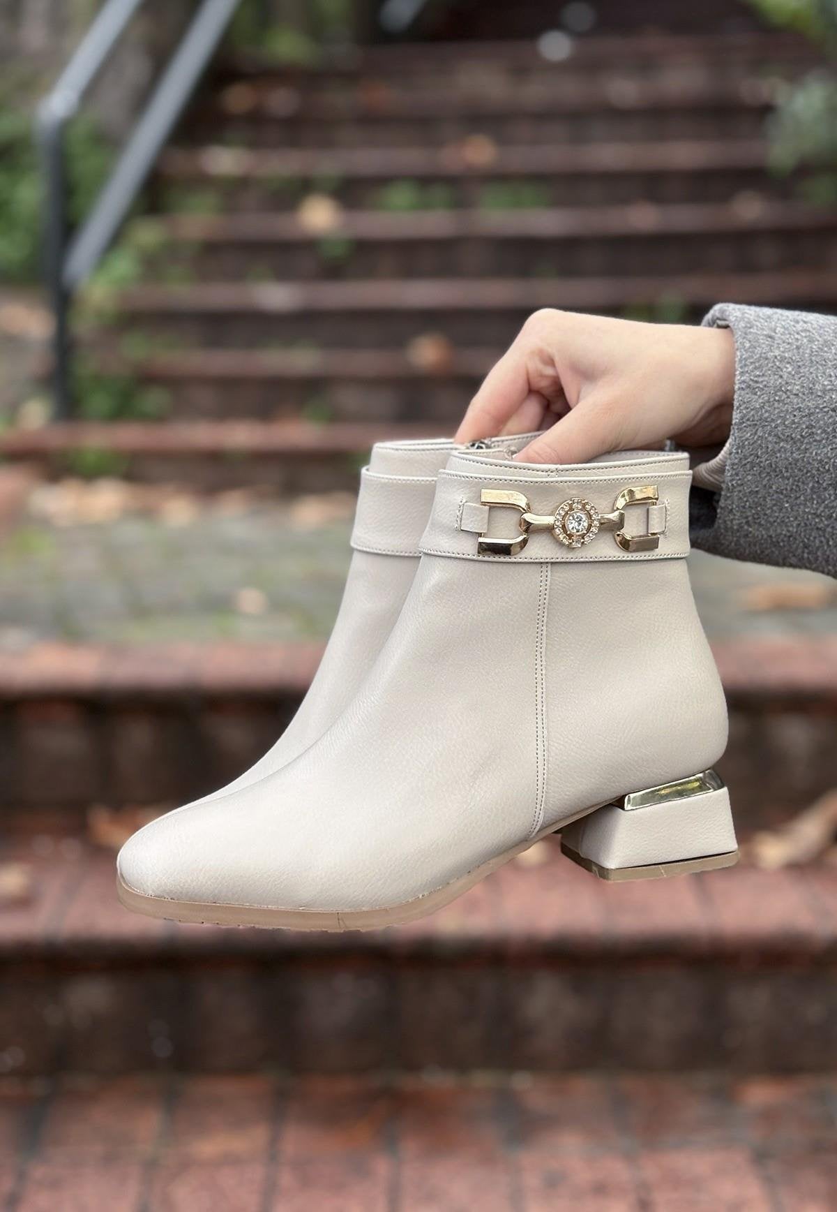 Terci Bej Cilt Topuklu Bot - Bej